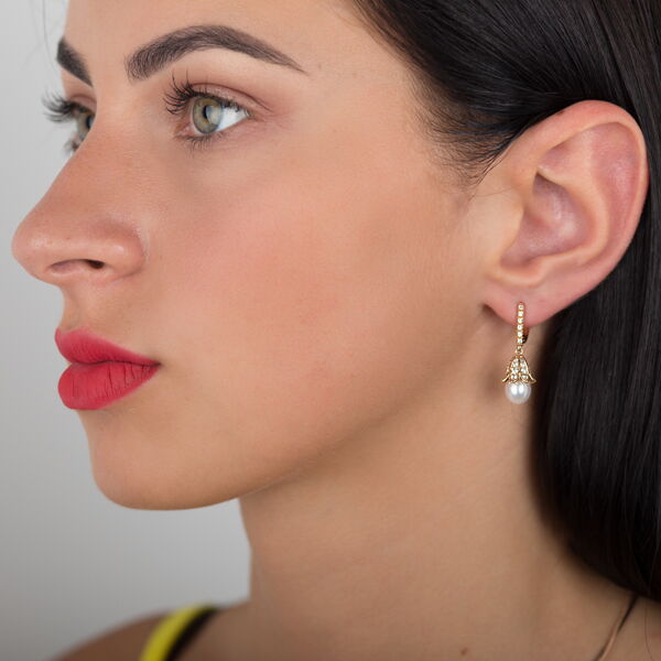 Золоті сережки з перлами 102975 детальне зображення ювелірного виробу