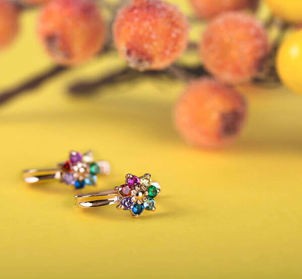 Золотые детские серьги с фианитами 025700 Золотые детские серьги с фианитами 025700