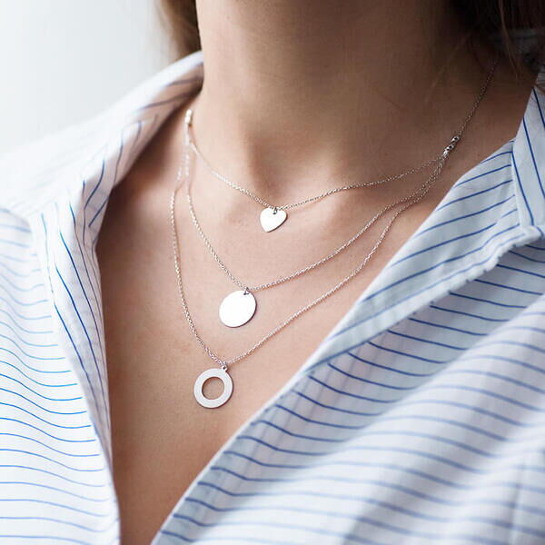 золотое колье монеты