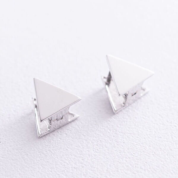 Серьги в белом золоте стильные Треугольники 037453 детальное изображение ювелирного изделия Золотые серьги без вставок