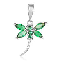 обзорное фото Серебряный кулон Бабочка с зелеными фианитами 026983  Серебряные подвески со вставками