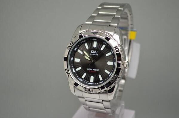 Часы Q&Q Q678J202Y-1 Часы Q&Q Q678J202Y-1