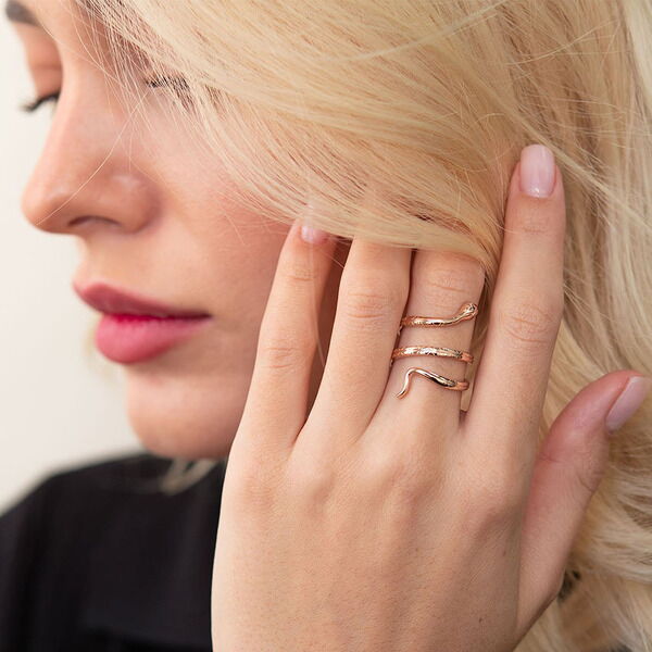 каблучка змія каблучка змія