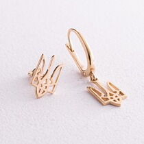 обзорное фото Золотые ассиметричные серьги Тризуб, жёлтое (лимонное) золото 037472  Золотые серьги без вставок