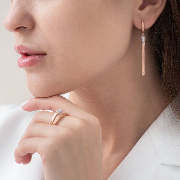 Золотые серьги Спички с фианитами 031675 детальное изображение ювелирного изделия Золотые серьги с фианитом Золотые серьги Спички с фианитами 031675 детальное изображение ювелирного изделия Золотые серьги с фианитом