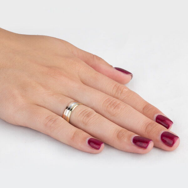 Обручальное кольцо Обручальное кольцо