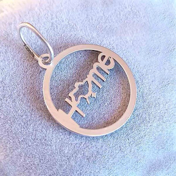 Серебряный кулон Home с картой Украины без вставок 925 пробы 039939 детальное изображение ювелирного изделия Серебряная Украинская символика Серебряный кулон Home с картой Украины без вставок 925 пробы 039939 детальное изображение ювелирного изделия Серебряная Украинская символика