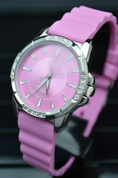 Годинник Q&Q Q811-802Y (951) детальне зображення ювелірного виробу Годинник Q&Q Q811-802Y (951) детальне зображення ювелірного виробу