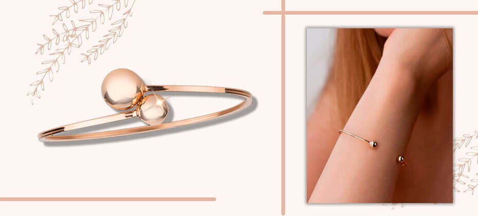 Трендові золоті браслети в стилі Dior Трендові золоті браслети в стилі Dior