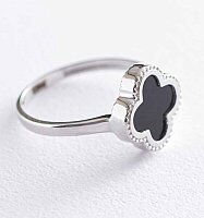 Кольцо Клевер в белом золоте с ониксом 038644