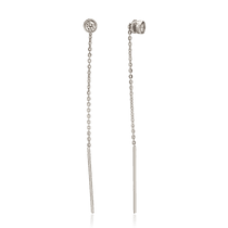 обзорное фото Серебряные серьги-протяжки с фианитом 037401 Серебряные серьги без вставок обзорное фото Серебряные серьги-протяжки с фианитом 037401  Серебряные серьги без вставок