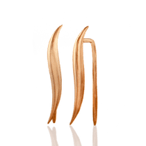 обзорное фото Золотые серьги-каффы Волна 031667 Золотые серьги каффы обзорное фото Золотые серьги-каффы Волна 031667  Золотые серьги каффы