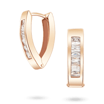 обзорное фото Лаконичные серьги-конго в красном золоте с дорожкой фианитов багетной огранки 041125 Золотые серьги с фианитом обзорное фото Лаконичные серьги-конго в красном золоте с дорожкой фианитов багетной огранки 041125  Золотые серьги с фианитом