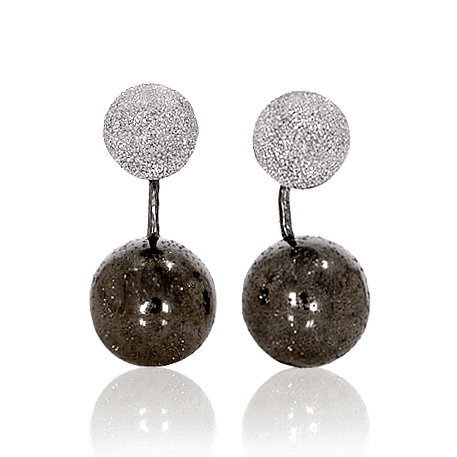 Серебряные серьги в стиле Диор с уникальным родиевым покрытием 032248 детальное изображение ювелирного изделия Серебряные серьги без вставок Серебряные серьги в стиле Диор с уникальным родиевым покрытием 032248 детальное изображение ювелирного изделия Серебряные серьги без вставок