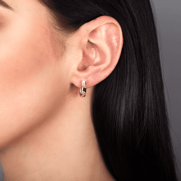 Золотые серьги с фианитом в красном золоте 030715 Золотые серьги с фианитом в красном золоте 030715