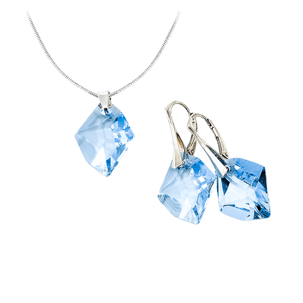 Серебряное колье Хрустальный аквамарин с Кристаллами Сваровски 025327 Серебряное колье Хрустальный аквамарин с Кристаллами Сваровски 025327