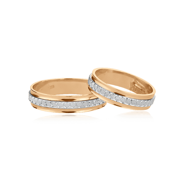 Золотое обручальное кольцо Золотое обручальное кольцо