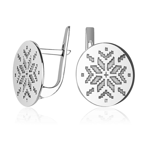 Серебряные серьги 925 пробы на английском замке с орнаментом Вышиванка 037675 детальное изображение ювелирного изделия Серебряная Украинская символика Серебряные серьги 925 пробы на английском замке с орнаментом Вышиванка 037675 детальное изображение ювелирного изделия Серебряная Украинская символика