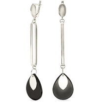 обзорное фото Серебряные длинные серьги с черным агатом на английской застежке 038957 Серебряные серьги с камнями обзорное фото Серебряные длинные серьги с черным агатом на английской застежке 038957  Серебряные серьги с камнями