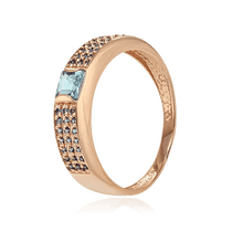 обзорное фото Золотое кольцо с голубым топазом и фианитами 028616 Золотые кольца с топазом обзорное фото Золотое кольцо с голубым топазом и фианитами 028616  Золотые кольца с топазом