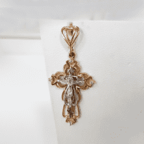обзорное фото Крестик из комбинированного золота с Распятием 031566  Декоративные золотые крестики