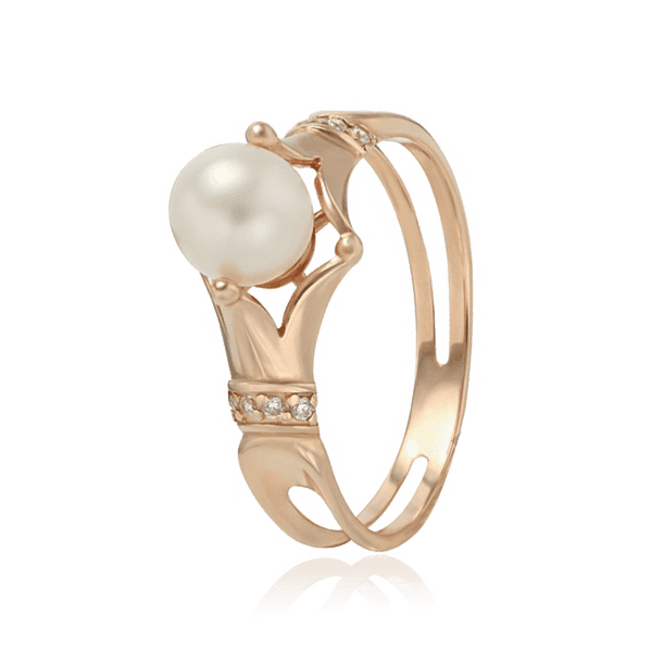 Золотое кольцо с жемчугом и фианитами 028684 детальное изображение ювелирного изделия Золотые кольца с жемчугом Золотое кольцо с жемчугом и фианитами 028684 детальное изображение ювелирного изделия Золотые кольца с жемчугом