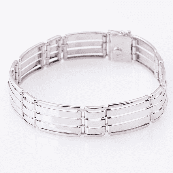 Золотой мужской широкий браслет 040044 детальное изображение ювелирного изделия Золотые браслеты Золотой мужской широкий браслет 040044 детальное изображение ювелирного изделия Золотые браслеты