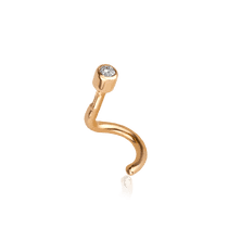 обзорное фото Золотой пирсинг в нос с фианитиком 029007 Золотая серьга в нос обзорное фото Золотой пирсинг в нос с фианитиком 029007  Золотая серьга в нос