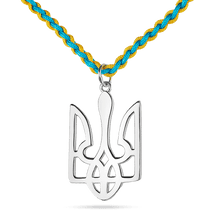 обзорное фото Желто - голубой шнурок на шею с трезубцем 925 пробы 039371 Серебряные колье обзорное фото Желто - голубой шнурок на шею с трезубцем 925 пробы 039371  Серебряные колье