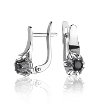 обзорное фото Серьги из белого золота с сапфиром 028497 Золотые серьги с сапфиром обзорное фото Серьги из белого золота с сапфиром 028497  Золотые серьги с сапфиром