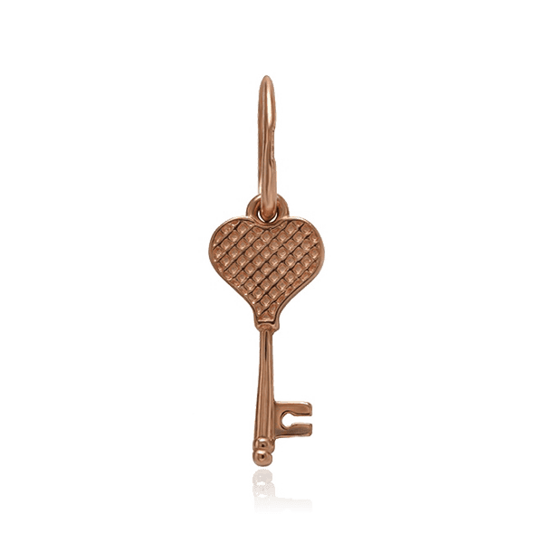 Золотий кулон Ключик з червоною емаллю 028828 детальне зображення ювелірного виробу Золотий кулон Ключик з червоною емаллю 028828 детальне зображення ювелірного виробу