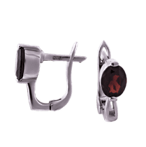 обзорное фото Серебряные серьги с гранатом 4655 Серебряные серьги с камнями обзорное фото Серебряные серьги с гранатом 4655  Серебряные серьги с камнями