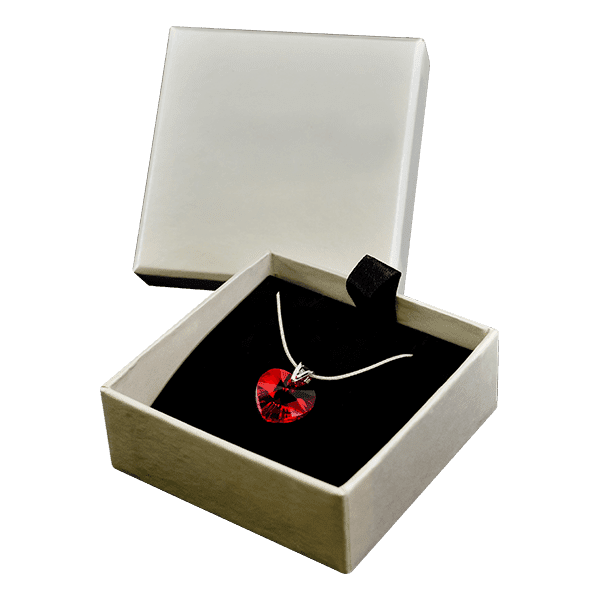 Колье с кулоном. Фото Колье с кулоном. Фото