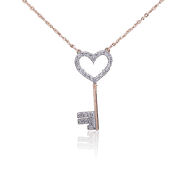 обзорное фото Золотое колье Ключик с фианитом 029273  Золотые колье с камнями