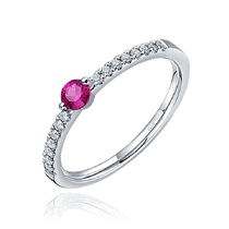 обзорное фото Кольцо из белого золота с рубином и бриллиантами 031093 Золотые кольца обзорное фото Кольцо из белого золота с рубином и бриллиантами 031093  Золотые кольца