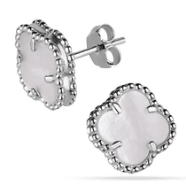 обзорное фото Серебряные серьги-гвоздики с перламутром Клевер 038333 Серебряные серьги с камнями обзорное фото Серебряные серьги-гвоздики с перламутром Клевер 038333  Серебряные серьги с камнями