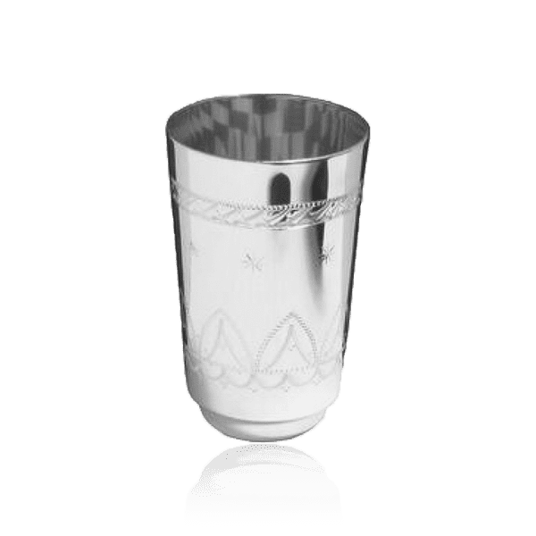 Стопка серебряная с гравировкой 04 026695 детальное изображение ювелирного изделия Серебряные рюмки, стопки Стопка серебряная с гравировкой 04 026695 детальное изображение ювелирного изделия Серебряные рюмки, стопки