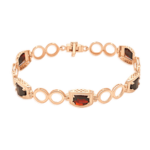 обзорное фото Изысканный геометрический браслет в красном золоте с гранатом 041030  Золотые браслеты с гранатом