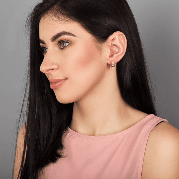 Золотые серьги Полусферы с фианитами на английской застежке 030724 Золотые серьги Полусферы с фианитами на английской застежке 030724