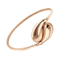 обзорное фото Изысканный жесткий браслет "Капли" в красном золоте 041268  Золотые браслеты без камней