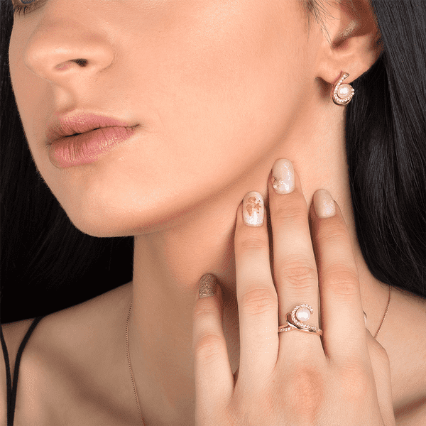 Золотое кольцо с жемчугом 312172 Золотое кольцо с жемчугом 312172