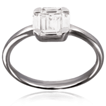 обзорное фото Кольцо из белого золота с бриллиантом 024085  Золотые кольца для помолвки с бриллиантом