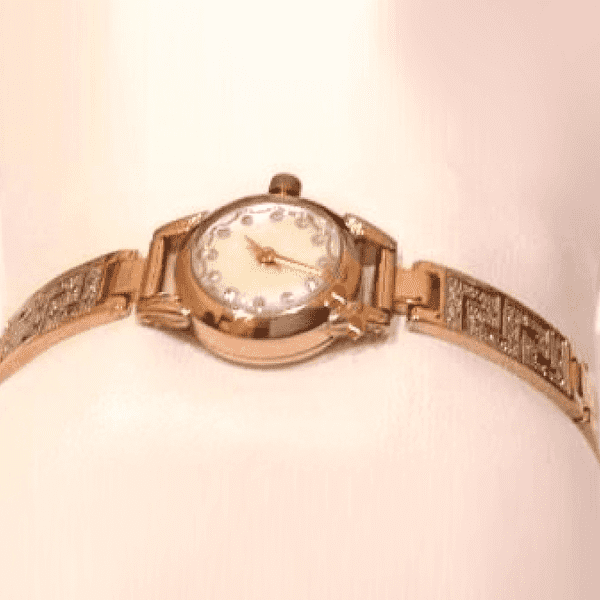 золотые часы на руку фото золотые часы на руку фото