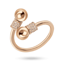 обзорное фото Золотое разомкнутое кольцо с двумя шариками, обрамленными сияющими фианитами 041274  Золотые кольца с фианитом