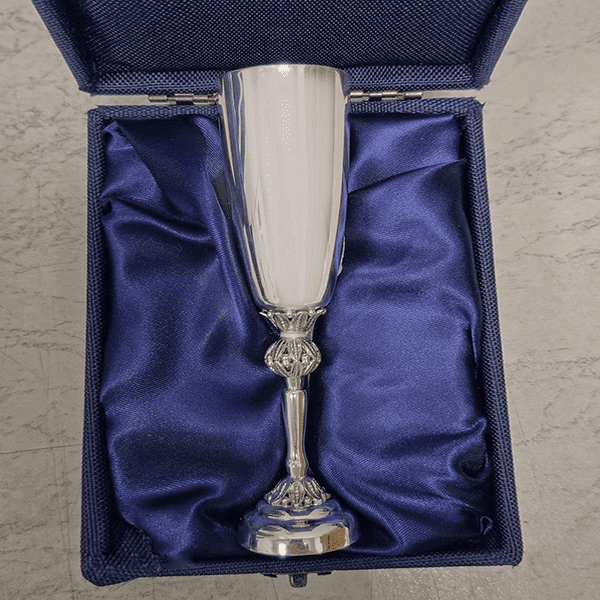 Серебряная рюмка Серебряная рюмка