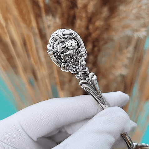 срібна ложка лев срібна ложка лев
