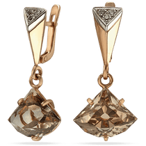 обзорное фото Женские сережки золотые с кварцем и фианитами Амаретто 033956 Золотые серьги с кварцем обзорное фото Женские сережки золотые с кварцем и фианитами Амаретто 033956  Золотые серьги с кварцем