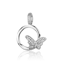 обзорное фото Серебряный кулон с фианитами Бабочка 027665  Серебряные подвески со вставками