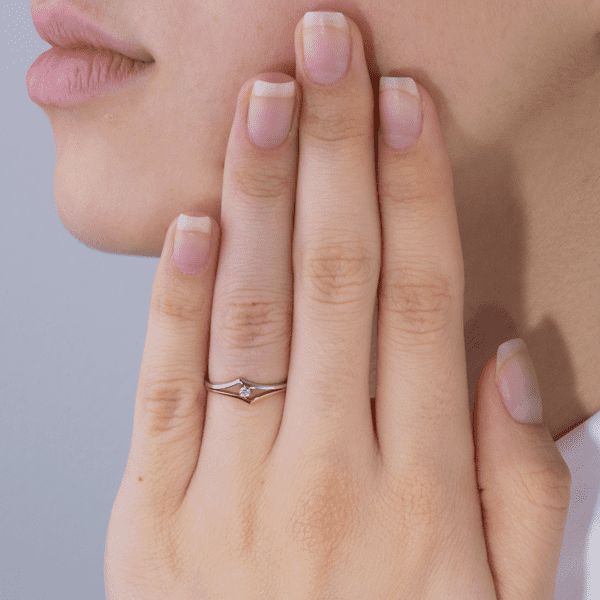 Кольцо с бриллиантом. Фото. Кольцо с бриллиантом. Фото.