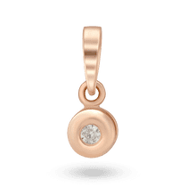 обзорное фото Золотая минималистичная подвеска с фианитом в глухой закрепке 041164  Золотые кулоны с фианитом